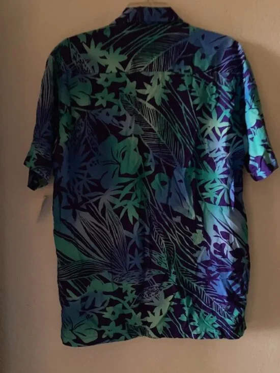 HILO HATTIE HAWAIIAN ORIGINAL ALOHA SHIRT MEN ALOHA FLOWER MADE IN HAWAII NWT XS - Picture 7 of 9